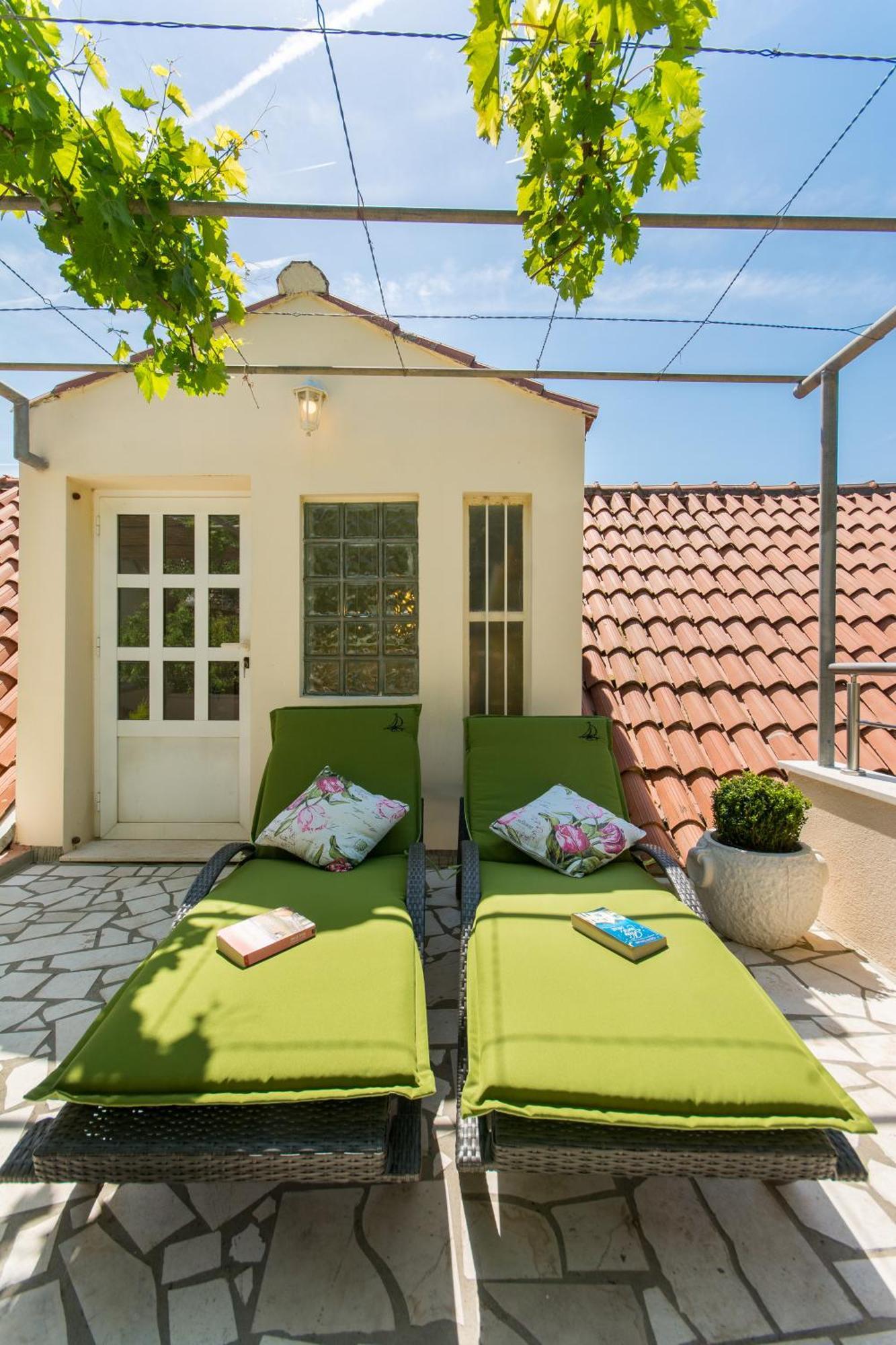 Bellastoria Apartment Дубровник Екстериор снимка