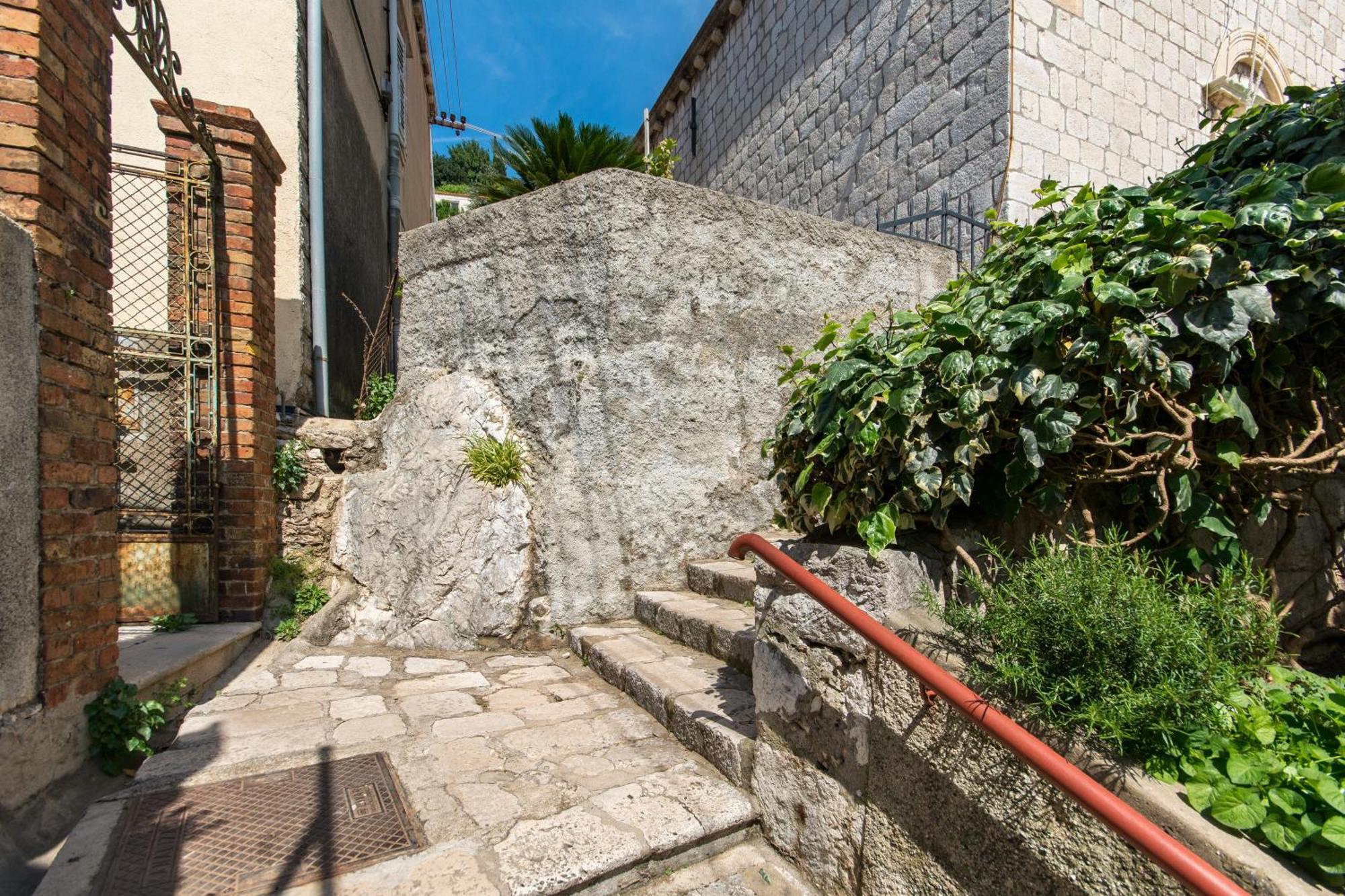 Bellastoria Apartment Дубровник Екстериор снимка